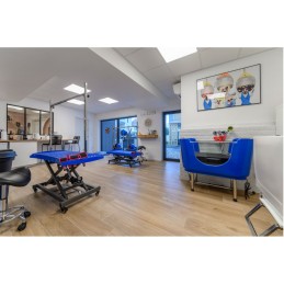 SALON PRESTIGE POUR 1 PERSONNE AVEC BAIGNOIRE AGC ET SPA -KIT210-AGC-CREATION